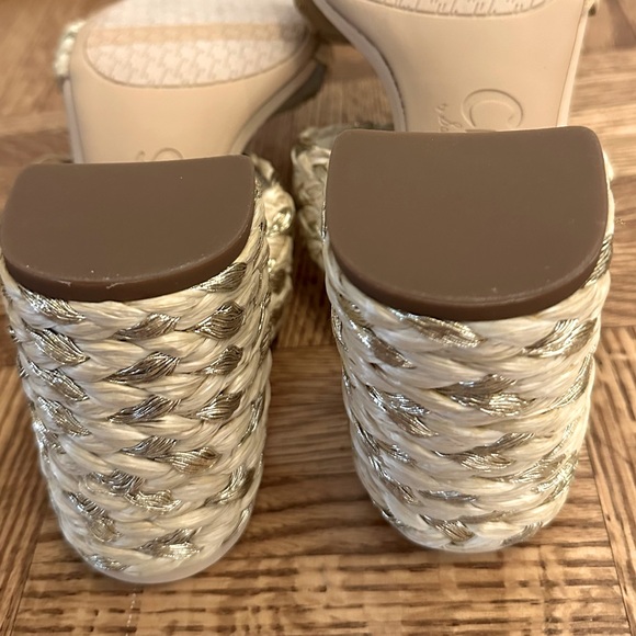 NWT Circus by Sam Edelman. Open toe sandal with open-weave finish - Picture 5 of 8